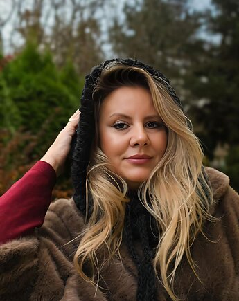 Balaclava handmade, ręcznie szydełkowana, kwiaty biżuteria