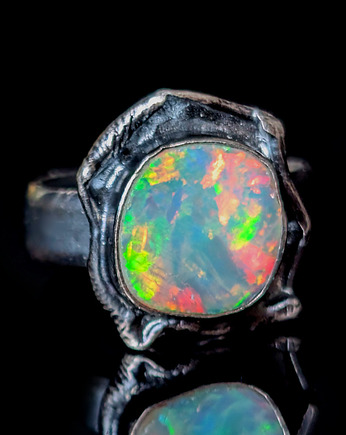 Pierścionek Surowa skała opalu, Pracownia Neores