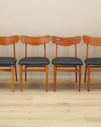 Komplet czterech krzeseł, duński design, lata 70, produkcja: Dania, Przetwory design