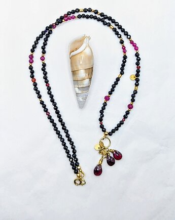 Naszyjnik z granatami i rubinami