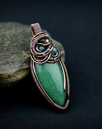 Wisiorek z zielonym agatem  wire wrapping, Blue Pearl Art