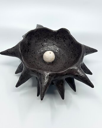 Podstawka na kadzidełka z kolcami, oneko studio