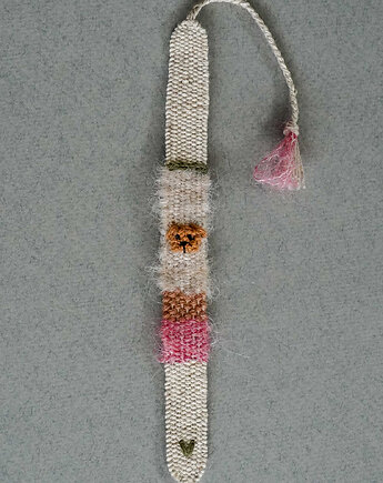 Bransoletka wykonana na krośnie z haftowanym pieskiem, Słońcem Tkane