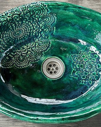 UM38  Umywalka ceramiczna, owalna z koronkami, Dekornia