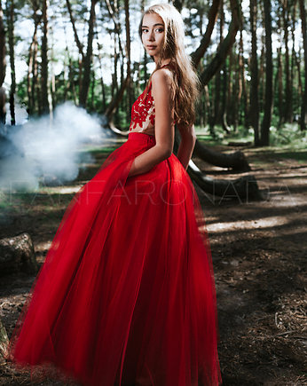 S074 spódnica maxi rozkloszowana. Czerwona, Fanfaronada