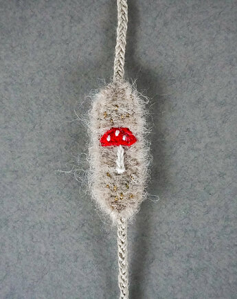 Bransoletka tkana i haftowana ręcznie - muchomorek, Słońcem Tkane