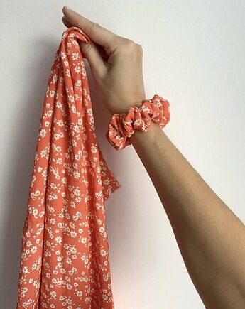Scrunchie Bloom, Volie Line