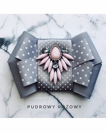Brosza Glamour  z kwiatkiem, Pudrowy Różowy