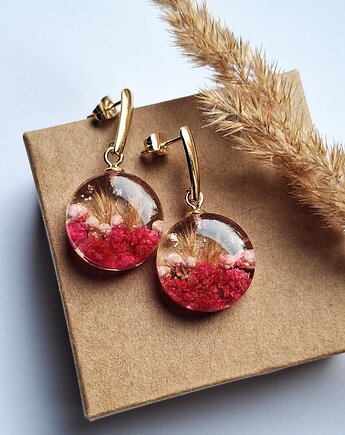 Kolczyki z kwiatami różowej gipsówki, Kwiat Paproci