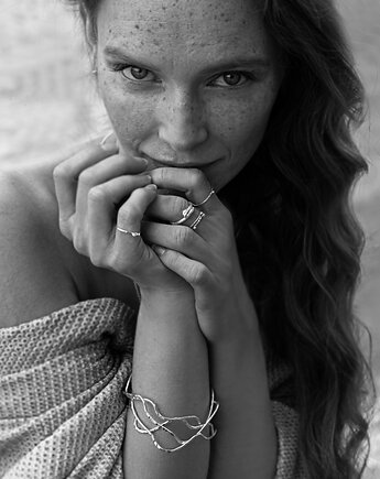 WAVES: trzy przenikające się bransoletki ze srebra, OM jewellery