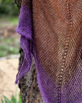 Fiolet w chmurach / puchata, agat handmade