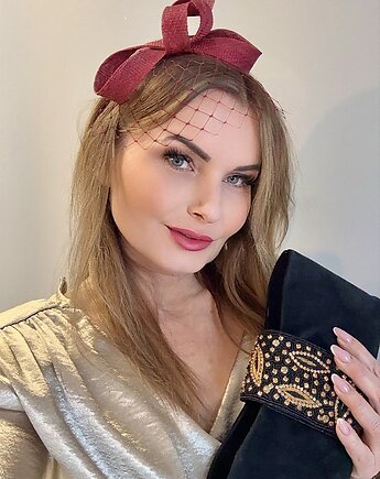 Fascynator PETRA BORDO oraz inne kolory, MONIKA SAXTON LUXURIOUS MILLINERY