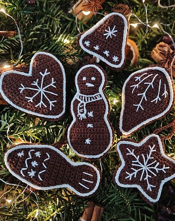 Świąteczne pierniczki - zestaw ozdób choinkowych, wernika