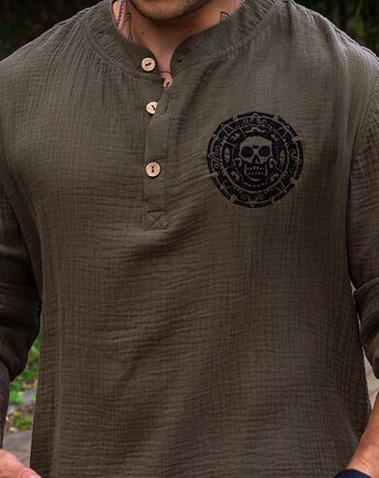 Koszula męska muślinowa Ciemno zielony kolor, Motyw piracki, Złoto Azteków, Lariko Studio