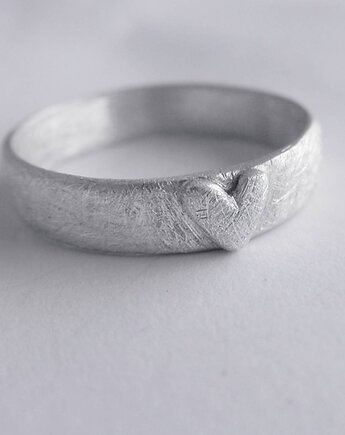 Pierścionek serduszko, Katarzyna Kaminska ART