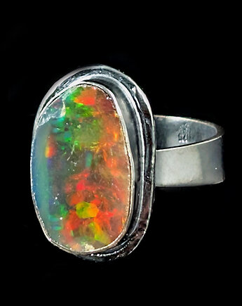 Pierścionek płonący opal, Pracownia Neores