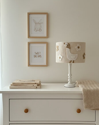 Lampka nocna do pokoju dziewczynki - Pani gąska, Boholine