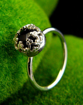 Pierścień Lea - Czarny Onyks Srebro, Kuźnia Nehesi