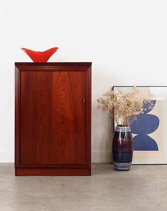 Szafka mahoniowa, duński design, lata 80, produkcja: Dania, Przetwory design