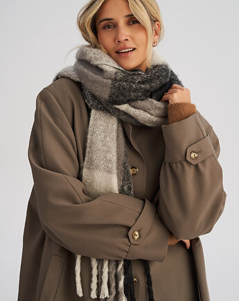 Puchaty szalik z frędzlami w czarną kratę, HARP TEAM