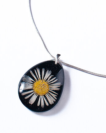 Naszyjnik ze stokrotką w żywicy., So Jewelry