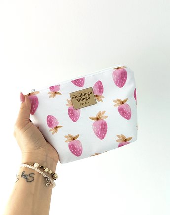 Mała Kosmetyczka Strawberry Light, Słodkiego Miłego Szycia