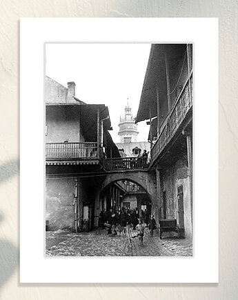 Fotografia z passe-partout; Dziedziniec na Ulicy Meiselsa, Galeria LueLue