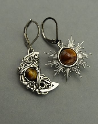 Asymetryczne kolczyki księżyc i słońce tygrysie oko wire wrapping, Agata Rozanska