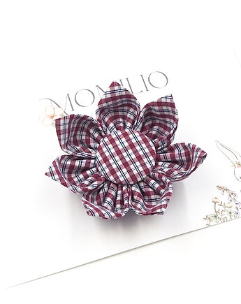 Broszka kwiat  kolekcja Charlotte, Momilio