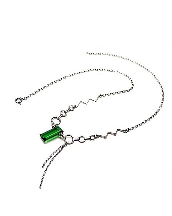 Zielona sztabka  vol. 3- naszyjnik, Katia i krokodyl