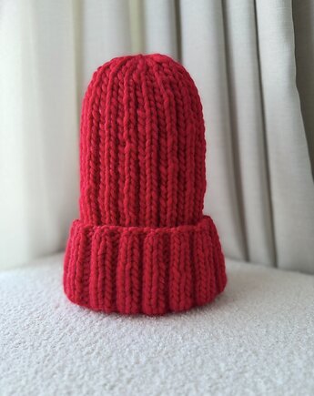 Czerwona owca, SZYSZKA sztrykuje