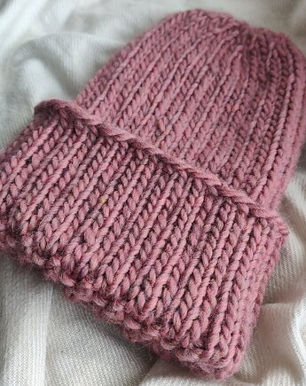 Wełniana czapka WOOLLY brudny róż, Po.dziergane