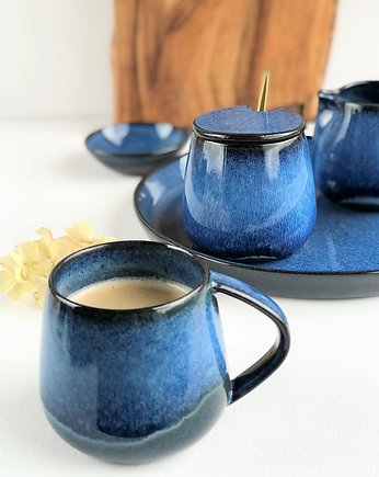 Kubek Beczułka ręcznie robiony niebieski 320 ml  - Borówka, Ceramika Tyka