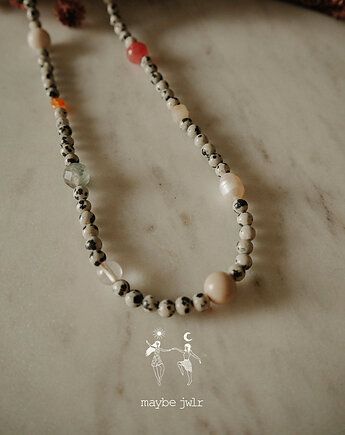 Naszyjnik z jaspisów dalmatyńczyków, Maybe Jwlr