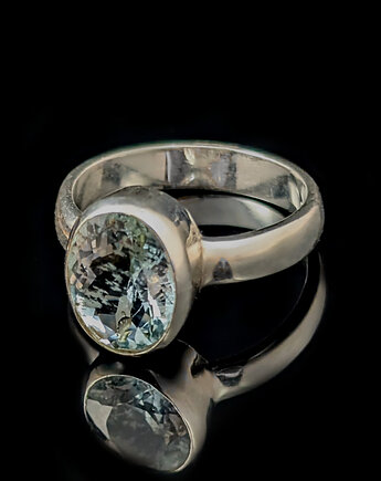 Pierścionek baśniowa toń akwamarynu, Pracownia Neores