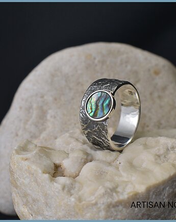 Pierścionek oceanic shell, An Artisan Nova