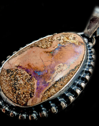 Boulder opal, Pracownia Neores