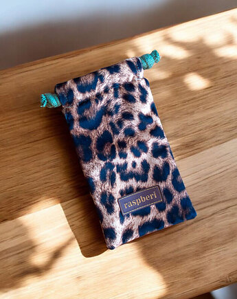 Etui na okulary w panterkę, raspberi
