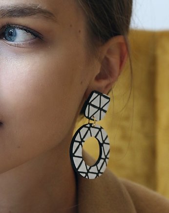 VENUS duże białe geometryczne kolczyki ze skóry, Malena Dul