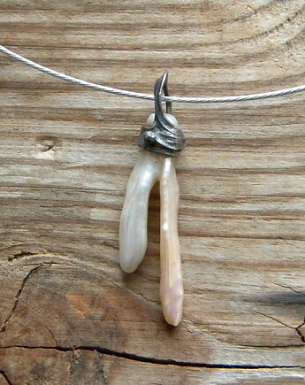 Dwuząb - naszyjnik - pojedynczy akcent, Beata Trotter