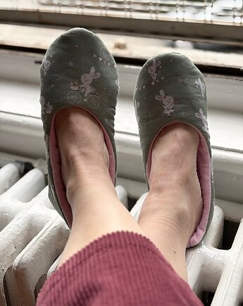 Kapcie w króliczki r.38, be- być i tworzyć