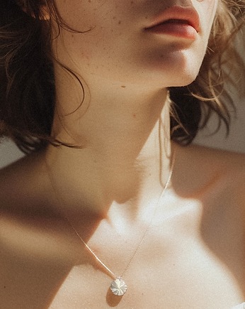 Naszyjnik Medalion Cielesność, Vander jewelry