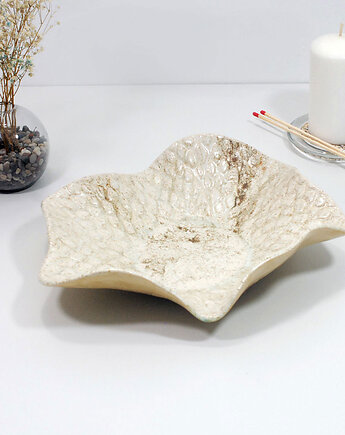 Ręcznie formowana duża misa ceramiczna na owoce, 10FingersArt