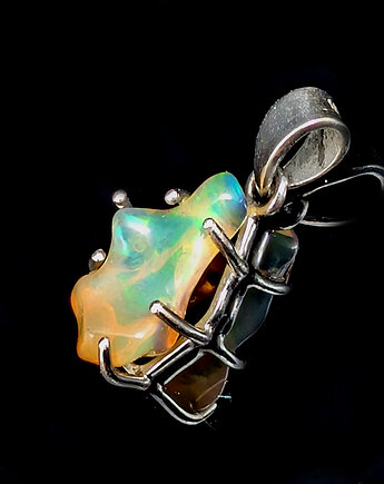 Świetlisty opal, Pracownia Neores