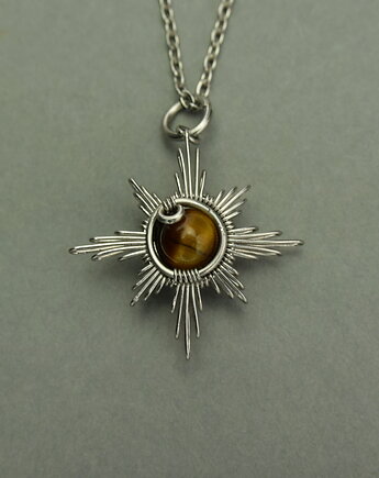 Mały wisiorek róża wiatrów tygrysie oko wire wrapping, Agata Rozanska