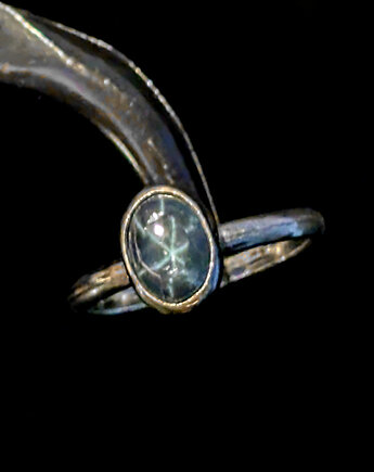 Pierścionek Szafir gwiaździsty, Pracownia Neores