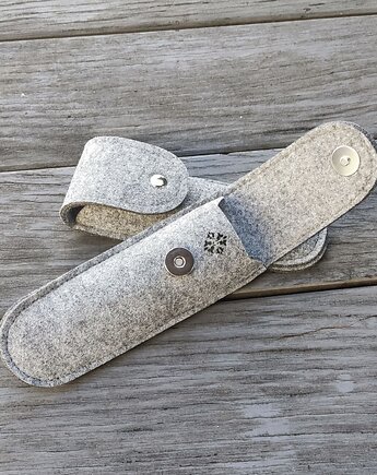 Filcowe etui na długopisy - klapka na magnes - szare