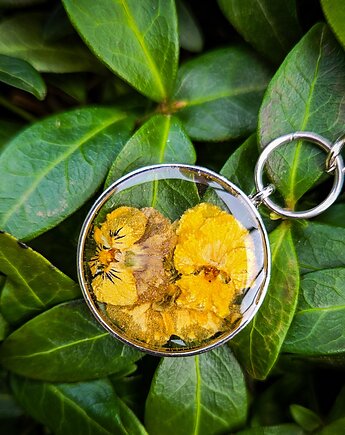 Breloczek z bratkami, Figa handmade accessories