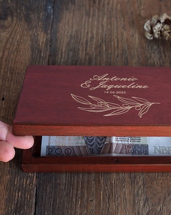 Pudełko personalizowane etui na pieniądze - drewniana 'koperta', anamarko