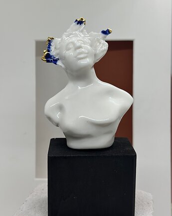 Korek do wina/  figurka  porcelanowa, biały królik ceramika